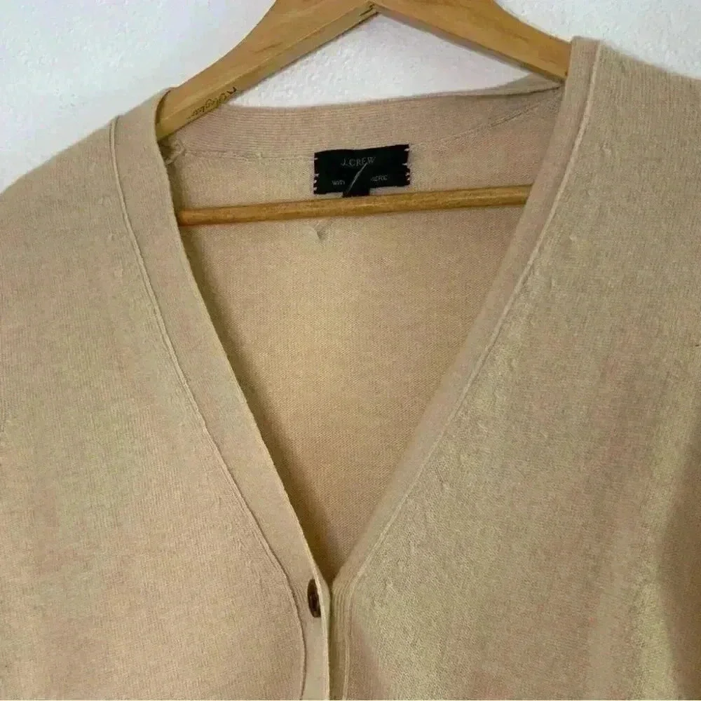 J. Crew E1278  cashmere V-neck Cardigan cream light tan long sleeve sweater xs